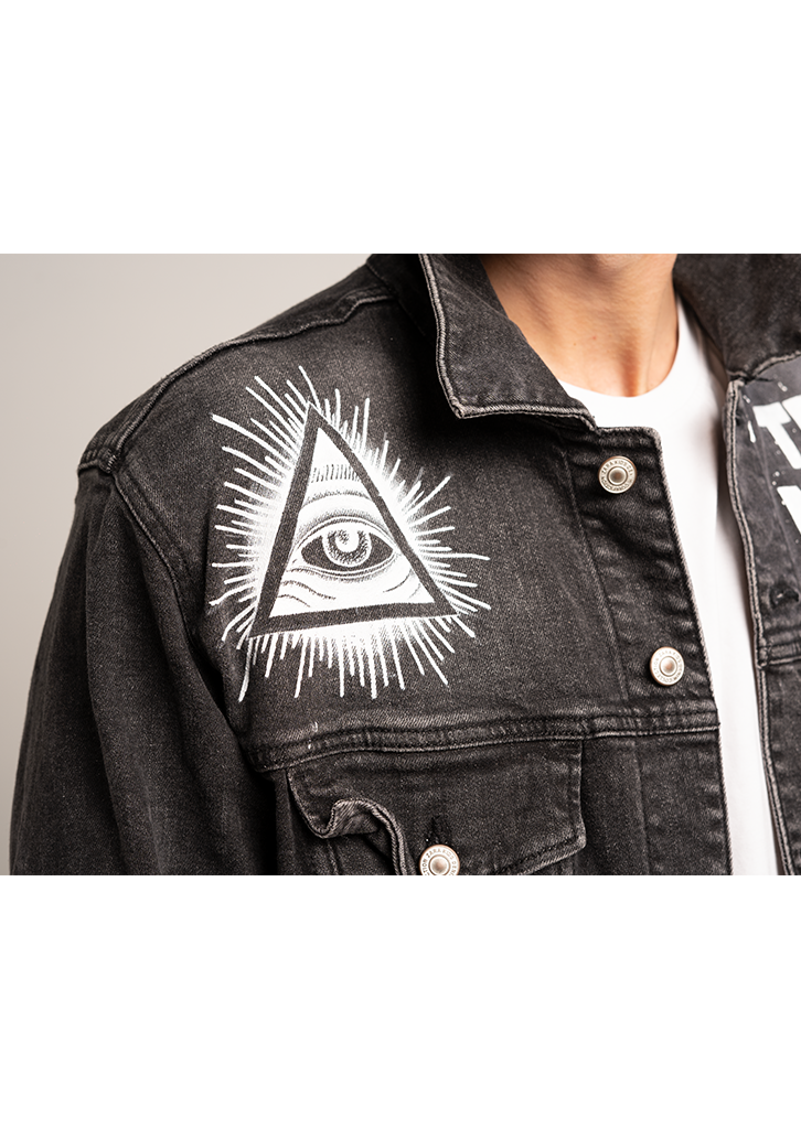Illuminate jacket shop