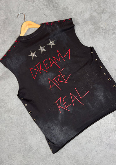 ‘PUNKS DON’T DIE’ V2