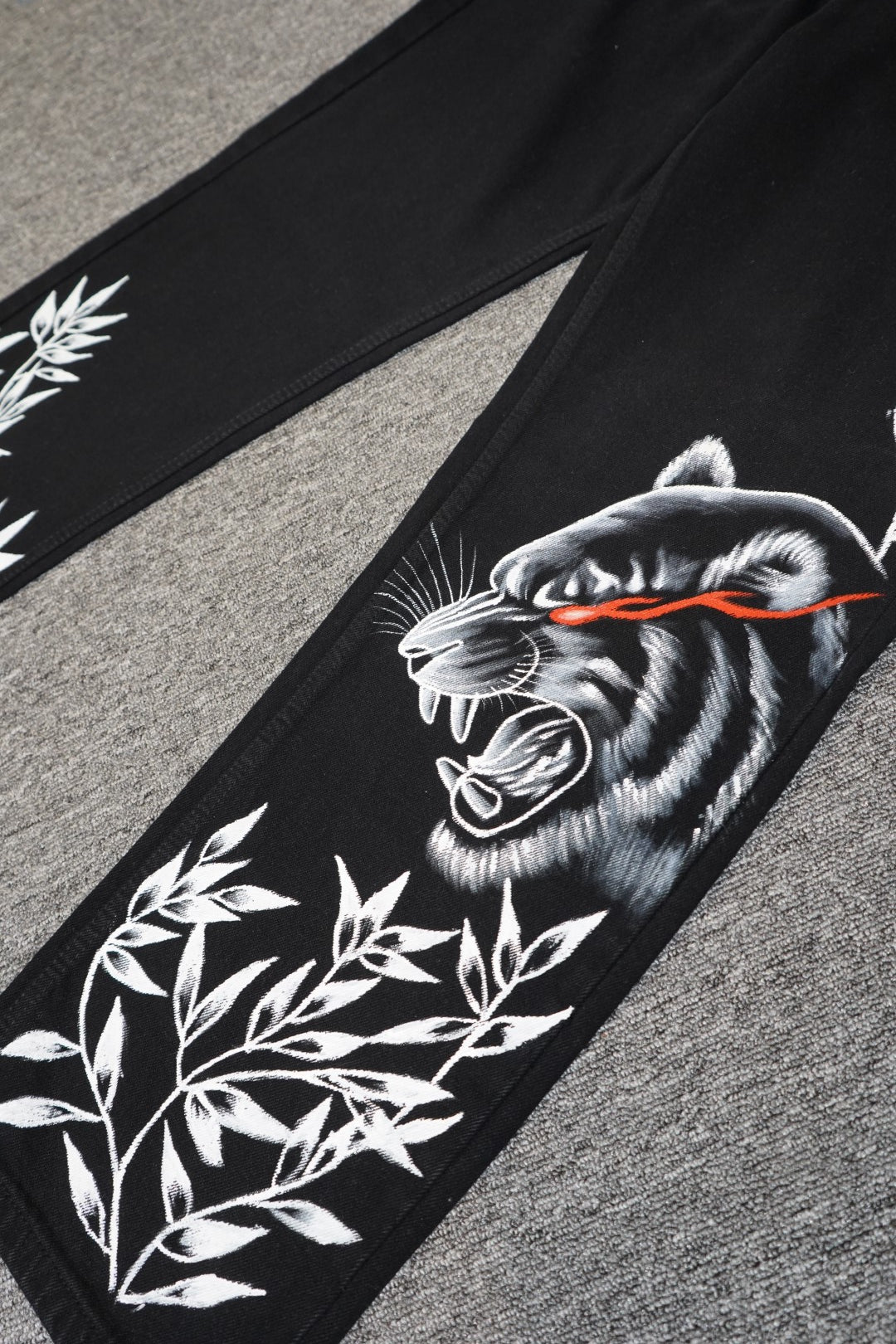 'EYE OF THE TIGER' VALKYRE JEANS