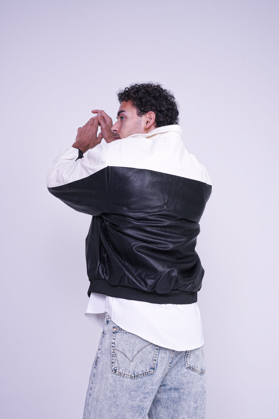 BLACK/WHITE UNIVERSITY ZIPPER JACKET